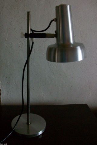 Sis 70er Jahre Schreibtischlampe / Tischlampe / Verstellbarer Aluschirm Bild