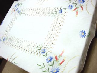 Alte Tischdecke Stickerei Handarbeit 120x147cm Leinen Weiß Blumen Bild