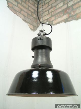 Aeg Fabriklampe Industrielampe Emaillelampe Industriedesign Kandem Bild