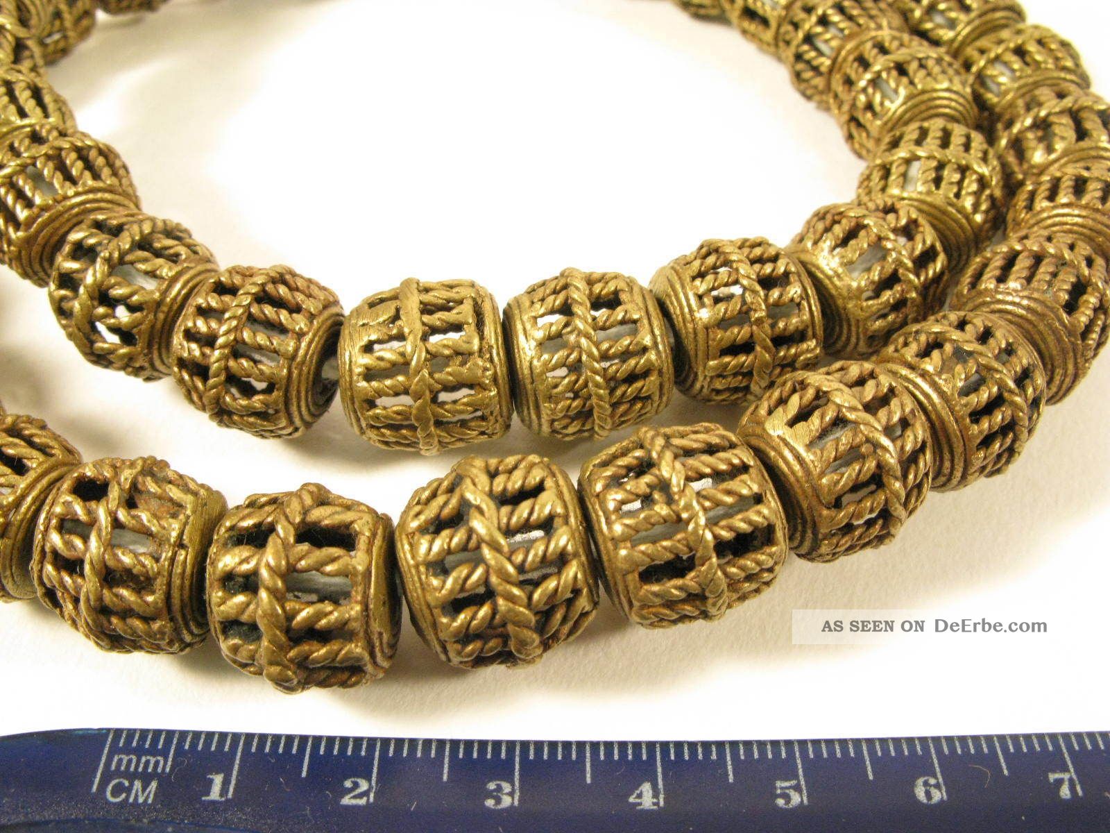 Strang 15mm Messingperlen T1 Gelbguß Ghana Brass Beads Ashanti Akan Afrozip Entstehungszeit nach 1945 Bild