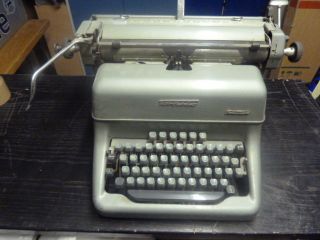 Alte Schreibmaschine Von Torpedo 50 Jahre Alt Bild