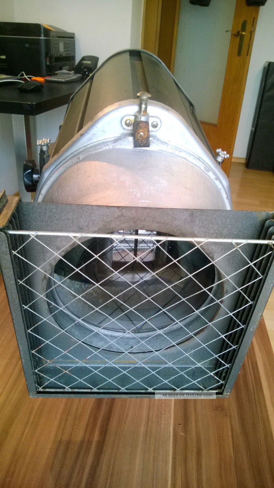 Theater Film Scheinwerfer Studioscheinwerfer Stativlampe Typ: 742,  Baujahr 1974 Antike Bild
