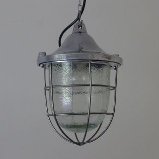 1von2 Alte Industrielampe.  Fabriklampe Bunkerlampe Vintage Industrial Lamp 50er. Bild