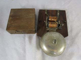 Uralt Türklingel Messing Türglocke Türgong Um 1920 Elektifiziert Spule Bild