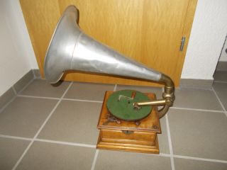 Trichtergrammophon Grammophon Horn Gramophone Bild