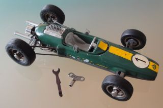 Schuco,  Formel 1 Lotus,  Nr.  1071,  Läuft Gut Mit Schlüssel Bild