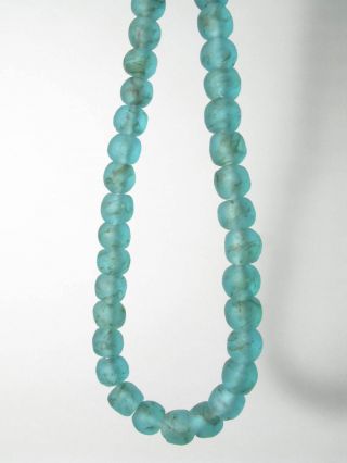 Recycling Glasperlen 13 - 14mm Turquoise Krobo Ghana Powder Glass Beads Altglas Bild