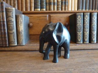 Abstrakte Elefanten Figur Holz Elefant Afrika Skulptur Kunst Afrikanisch Tier Bild