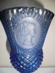 Avon Stielglas Pressglas Kelchglas Blau Motiv Sammler Sammlerglas Bild 1