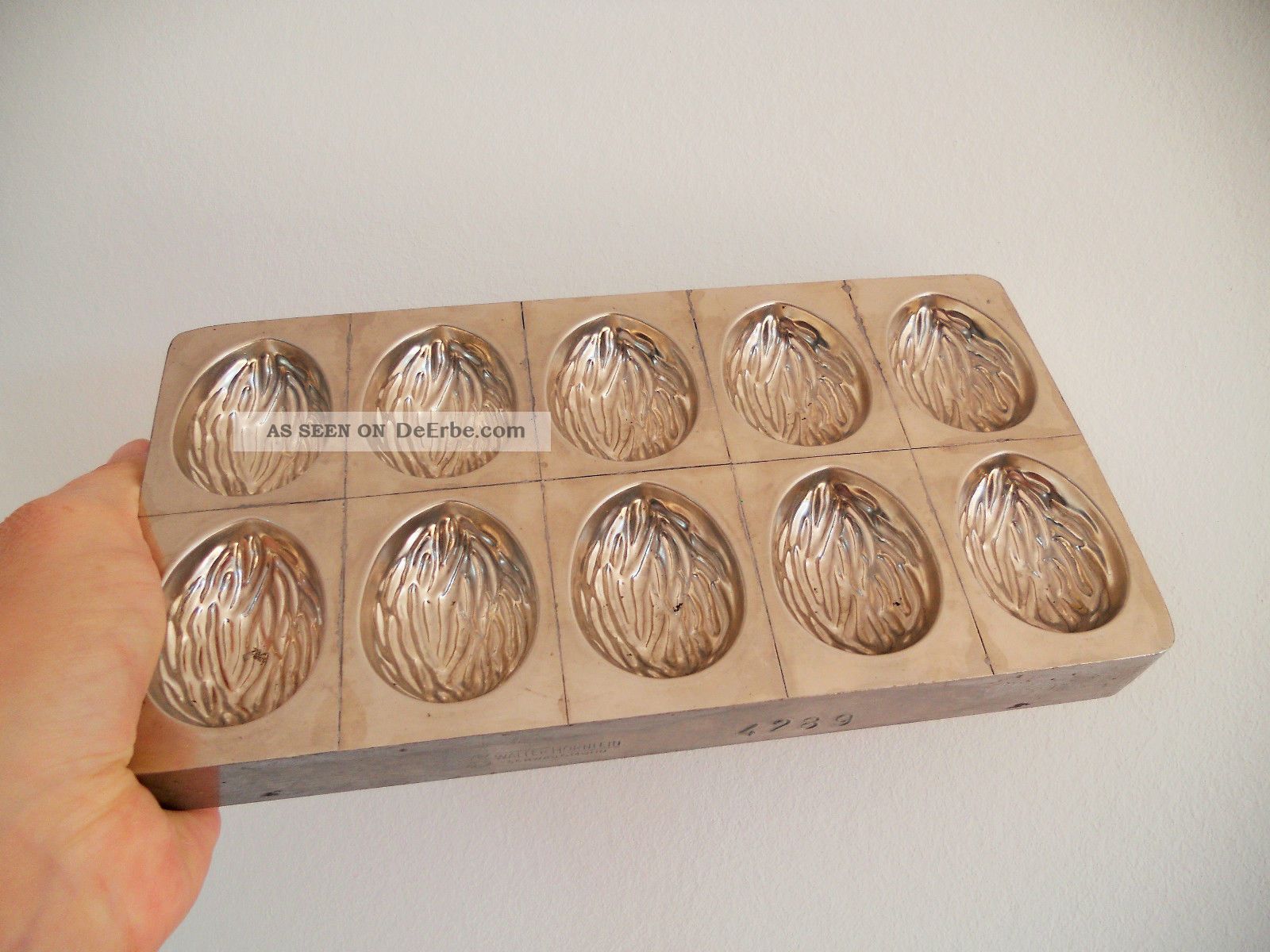 Profi Pralinen U.  Schokoladen Gießform Relief Walnüsse Massives Metall Bäcker & Konditor Bild