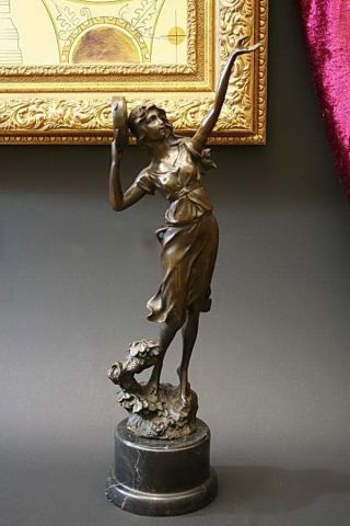 Bronze Figur “esmeralda” - Signiert Bild