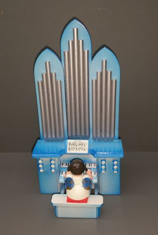 Engel An Der Orgel Mit Spielwerk Aus Dem Erzgebirge Bild