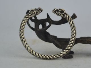 Alte China Exquisite Tibet Silver Carving Dragon Bracelet Bild