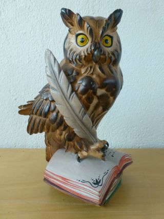 Holzfigur § Holz Figur Eule Auf Buch Mit Schreibfeder @ Oberammergau Bild