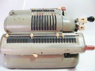 Walther Wsr - 160 / Mechanische Rechenmaschine Um 1960 - Maße:15,  6 X 29,  0 X 13,  9 Cm Bild