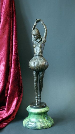 Art Deco Bronze Skulptur ' TÄnzerin ' - Signiert Bild