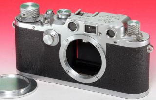 Leitz Leica Leica Iiic N°363060 Um 1940 Mit Rotem Verschlusstuch Bild