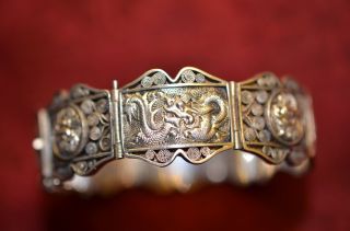 Schönes Silber 900 Damenarmband Mit Asiatischen Motiven Bild