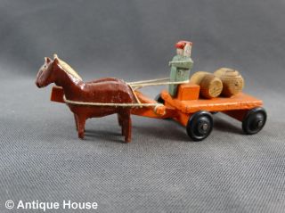 Erzgebirge Seiffen Altes Miniaturfuhrwerk Gespann Pferde Fuhrwerk Mit Fässern Bild