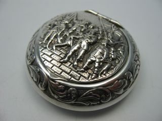 Reich Figürlich Verzierte Schöne Alte Pillendose Tabatiere Aus 800 Silber Bild