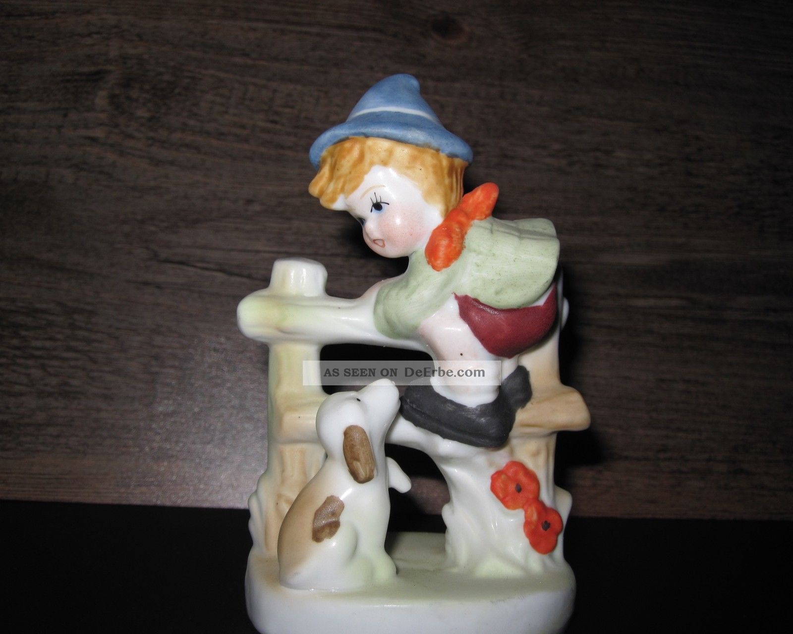 Porzellanfigur Bub Auf Zaun Mit Hund Figuren Bild