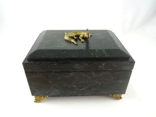 Seltene GrÜne Marmor Art Deco Schmuck Schatulle Mit Bronze Echse Antik KÄstchen Bild