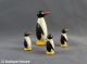 Erzgebirge Volkskunst 4 Kleine Holzfiguren Pinguine - 4,  5 / 2 Cm Objekte nach 1945 Bild 1