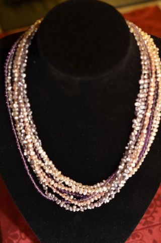 Schöne Echte Achtreihige Mehrfarben Perlenkette Mit Verschluss Weißgold 585 Bild