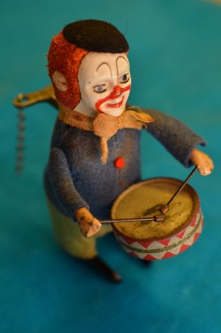 Altes Sammlerstück Orig.  Schuco Clown Mit Trommel Und Schlüssel Bild
