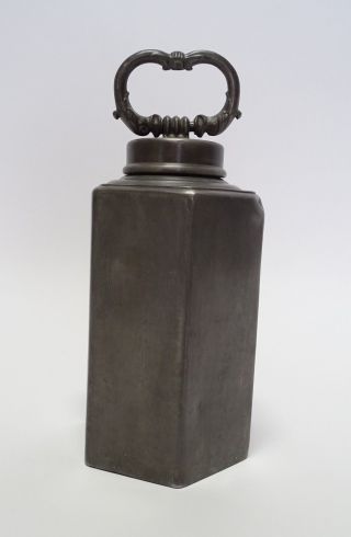 Antike Zinn Schraubflasche Block Zinn 1820 Mit Drachenkopf Henkel Bild