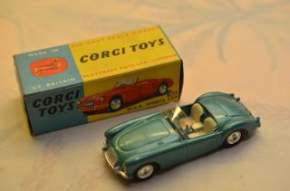 Sammlerstück Corgi Toys 302 M.  G.  A.  Sports Car Bild