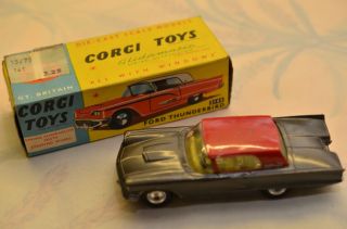 Sammlerstück Corgi Toys 214s Ford Thunderbird Bild