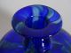 Ausgefallene Seltene Glas Design Vase Signiert 13 Cm Blau Geschliffener Stand Dekorglas Bild 2