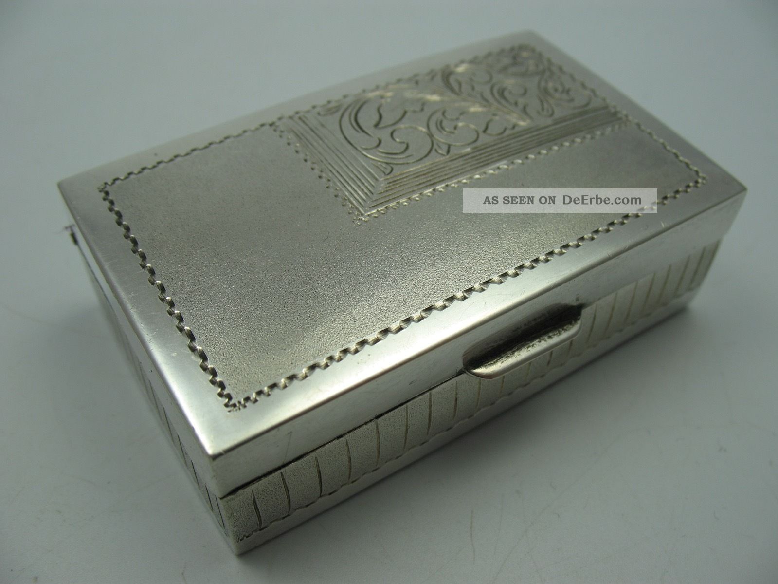 Handarbeit Wunderschöne Massive Pillendose Schnupftabakdose Aus 925 Silber Objekte vor 1945 Bild
