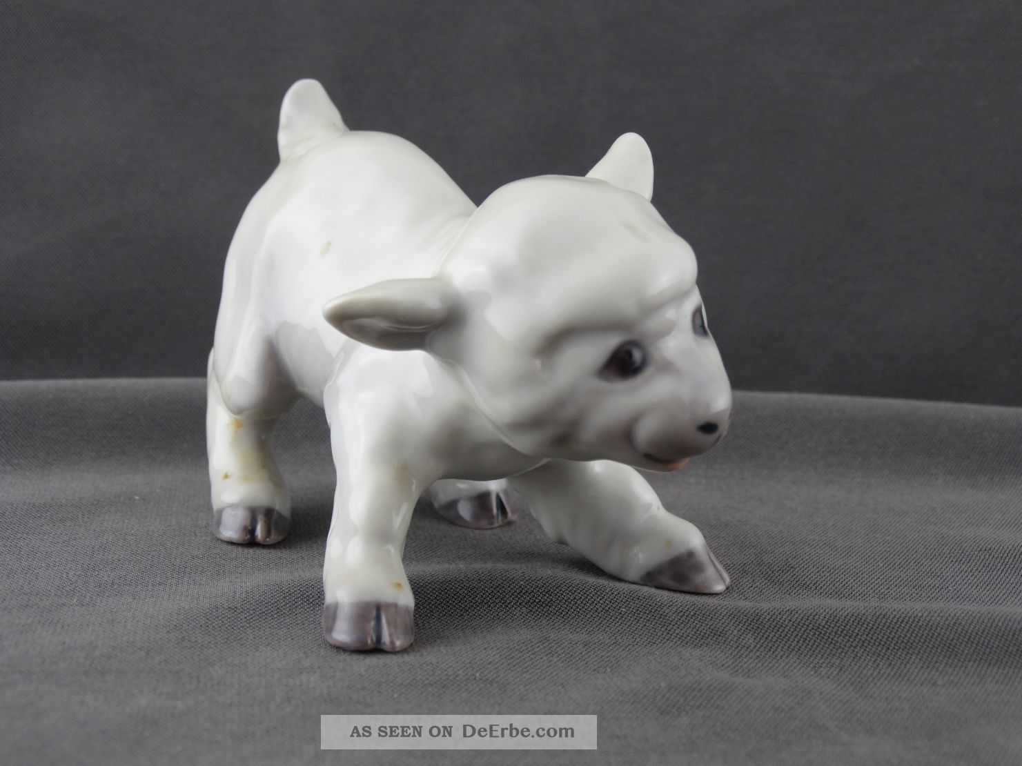 Bing & Groendahl Porzellan Figur Kleines Schaf Lamm Modell 2562 Nach Marke & Herkunft Bild