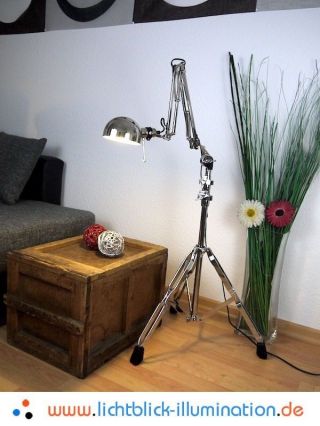 Machine Age Industrie Design Gelenklampe Bauhaus Tripod Loft Lampe Chrom Leuchte Bild